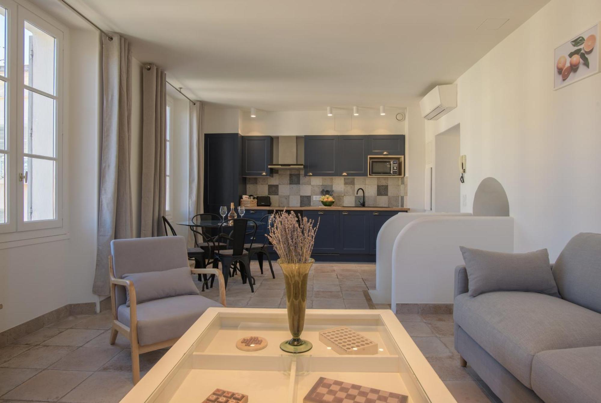 Valbonne Maison Coeur De Village Екстериор снимка
