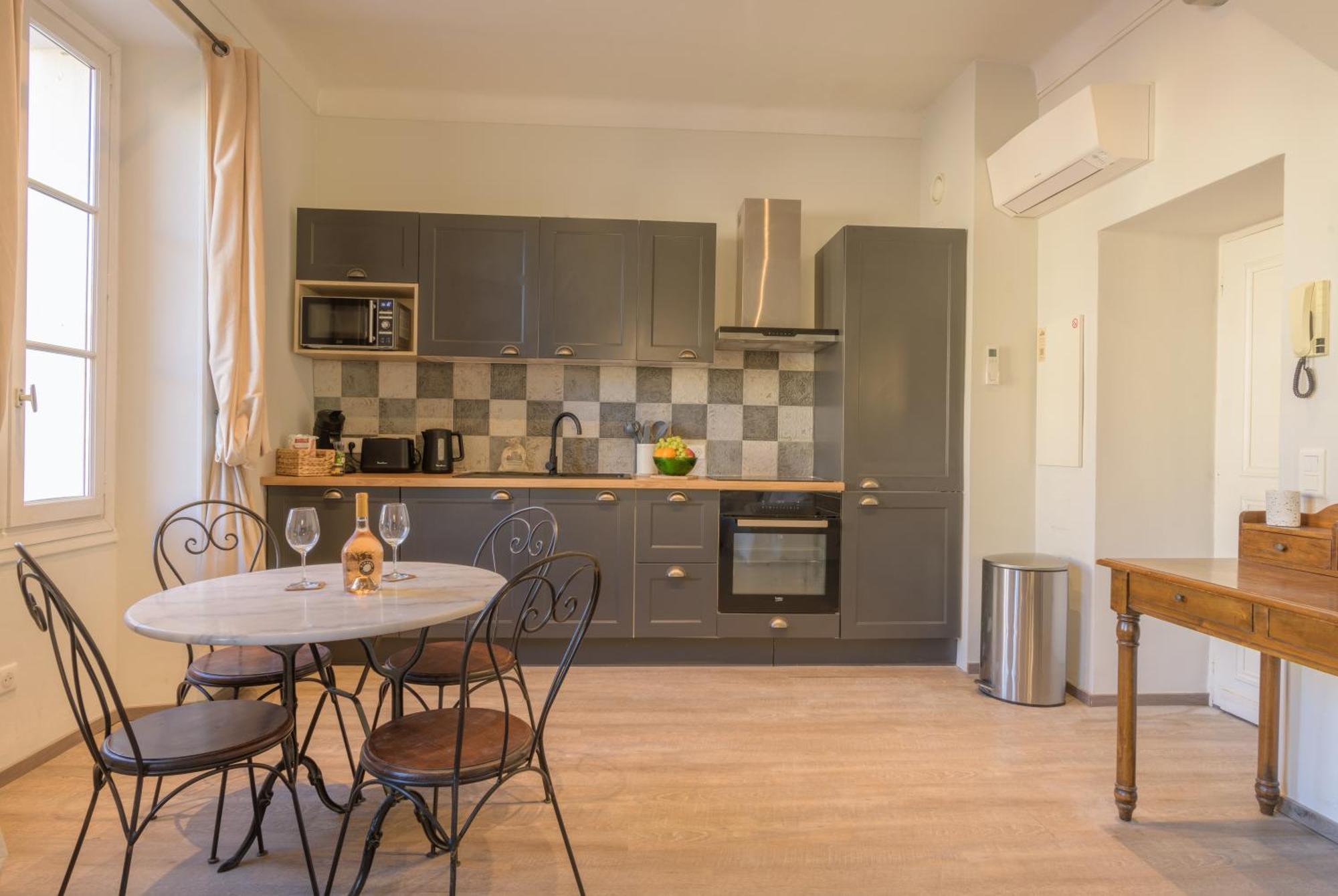 Valbonne Maison Coeur De Village Екстериор снимка